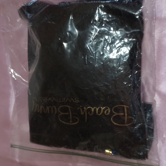 Beach Bunny Dream Of Eve NWT MD Set - Picture 8 of 8